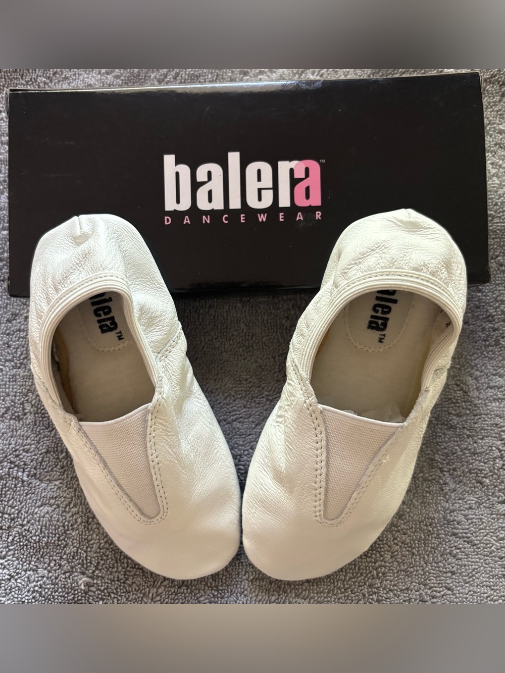 NEW Balera Dancewear Girls White Acro Shoes - Picture 2 of 6